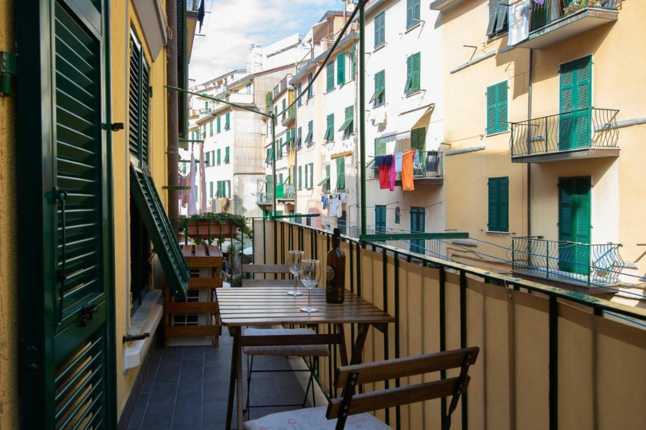 Ca'La Luna - In Centro Con Terrazza ريوماجّوري المظهر الخارجي الصورة